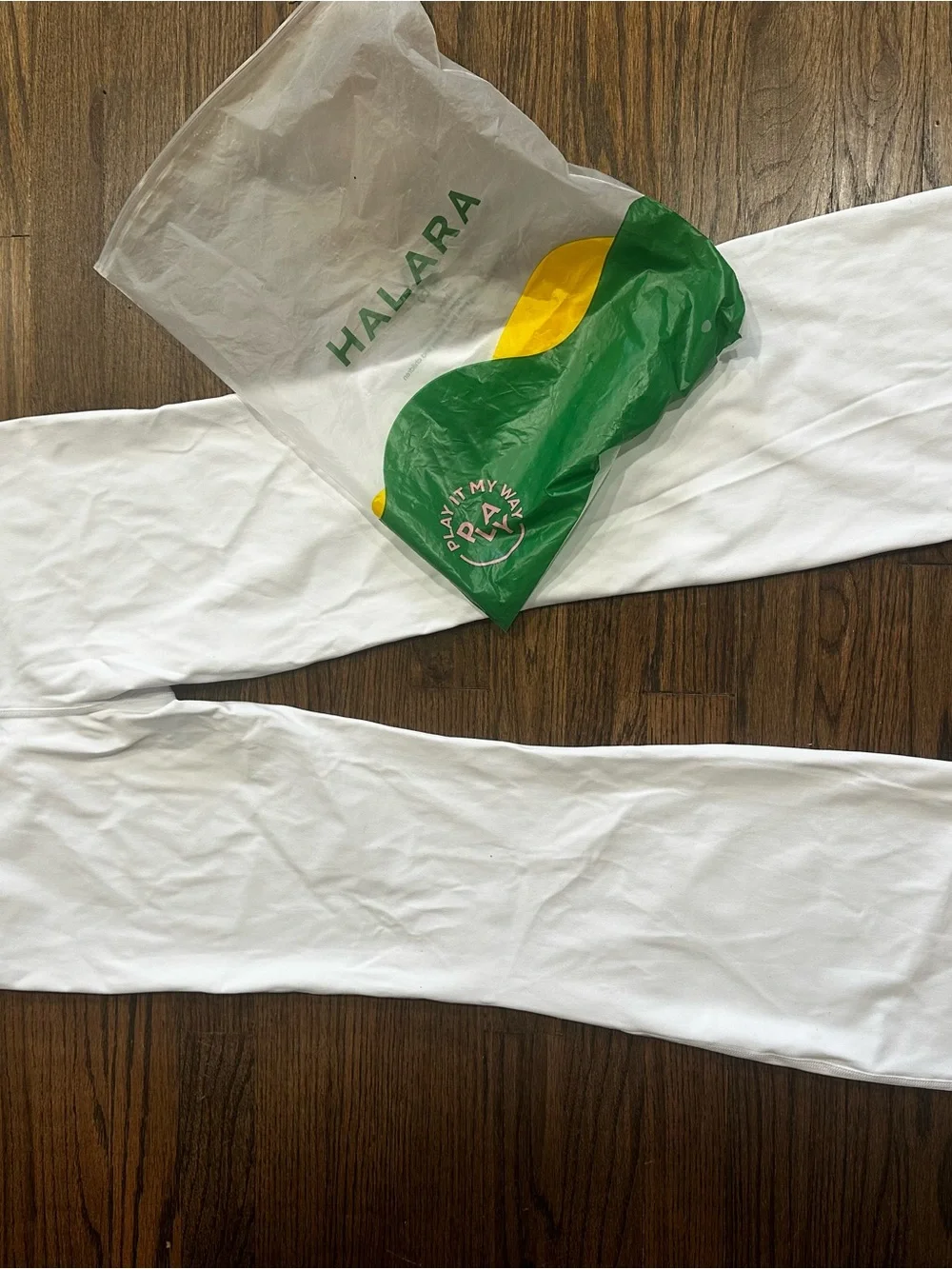 HALARA White Leggings - Picture 3 of 3